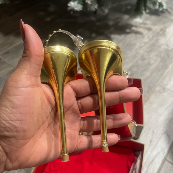 Christian Louboutin gold heels - Picture 7 of 7